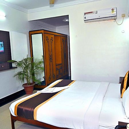 Hotel Rajhans International Bhāgalpur Exterior photo