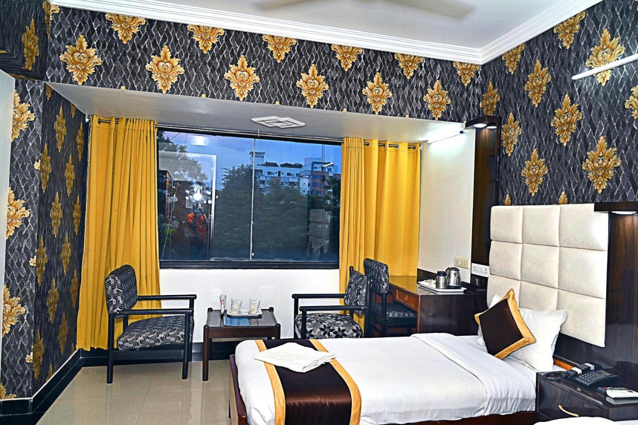 Hotel Rajhans International Bhāgalpur Exterior photo