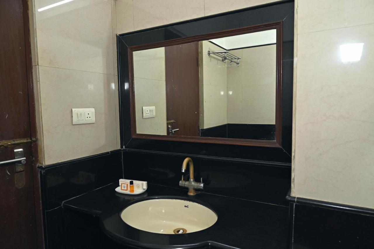 Hotel Rajhans International Bhāgalpur Exterior photo